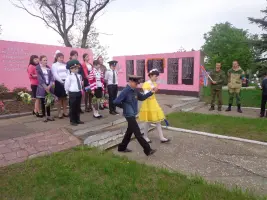 Братская могила воинам Великой Отечественной войны — село Карпово-Надеждинка, фотография 2