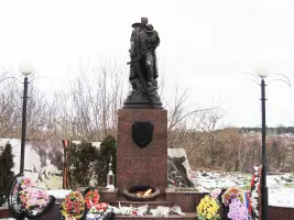 Мемориальный комплекс "Соборная гора", памятник "Воину-освободителю", фотография 5