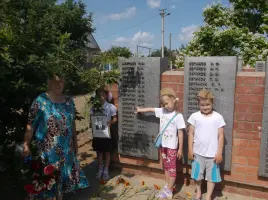 Воинам-односельчанам, фотография 2