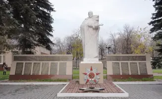 Мемориал работникам Угрешского химического завода, фотография 2