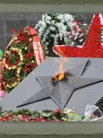 Мемориал воинам-землякам, погибшим в годы ВОВ., Россия,ХМАО-ЮГРА,город Нижневартовск
