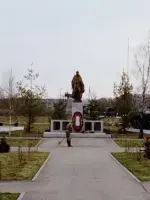 Парк победы в деревне Крекшино Нарофоминского района Московской области, Железнодорожная улица