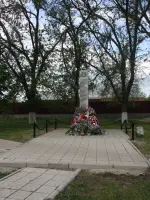 Памятник односельчанам, погибшим в годы Великой Отечественной войны., Россия, Ростовская область, Азовский район, село Новотроицкое