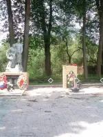 Братское захоронение в д.Шарино, Московская область, Клинский район, д.Шарино