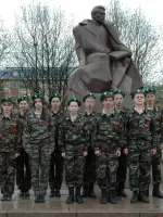 Памятник дважды Герою Советского Союза маршалу Советского Союза Александру Михайловичу Василевскому (1895-1977), река Старая Преголя