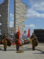 Памятник погибшим героям. р.п. Белый Яр, Россия, Томская область, Верхнекетский район