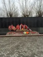 Мемориальный комплекс "Родина-мать", Россия, Республика Татарстан, Набережные Челны, Центральный район