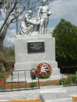 Памятник Вечной славы воинам-освободителям, Россия, Ростовская область, Красносулинский район, хутор Зайцевка, Степная улица