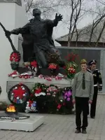 Мемориал воинам Великой Отечественной Войны, Театральный переулок