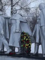 
        Жителям, павшим в боях за Родину, Дубна Московская область