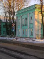 Мемориальная доска Герою Советского Союза М.Ф. Петину, улица Масловского