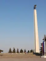 Стела "30 лет Победы", Зеленый переулок