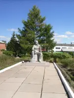 Герою Советского Союза П.Е. Осминину
      , Октябрьская улица