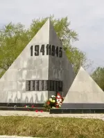 Памятник шахтерам в годы ВОВ г.Нижний Тагил, Россия, Свердловская область, Горноуральский городской округ