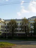 Памятник госпиталю в школе, Россия, Свердловская область, Горноуральский городской округ