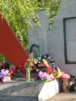 Обелиск погибшим односельчанам в селе Нижние Таволги Невьянского района Свердловской области, Россия, Свердловская область, Невьянский район