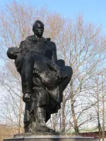 Аллея Славы (Парк пионеров), Советская улица