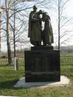 Воинское захоронение Братская могила № 4 «Скорбящая женщина и воин-освободитель», Россия, Тульская область, Узловский район