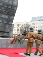 Памятник воинам Уральского добровольческого танкового корпуса, Россия, Свердловская область, Екатеринбург, Железнодорожный район