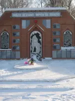 Поклонимся великим тем годам, Россия, Республика Татарстан, Тетюши, улица Горького