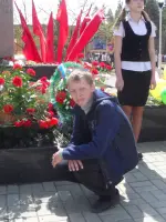 Памятник Погодаеву Степану Борисовичу, Россия, Иркутская область, Братск, поселок Энергетик, Солнечная улица, 4