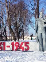 Памятник воинам, павшим в годы Великой Отечественной войны 1941-1945 гг., Советская улица