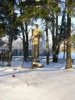 Братская могила, Россия, Тульская область, городской округ Алексин, село Гурово