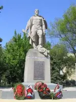 Памятник воинам-освободителям, площадь Победы