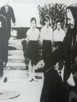 Памятник в городе Гулькевичи «Родина-Мать», Советская улица