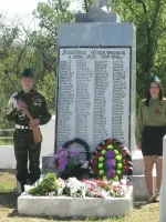 Братская могила «Памятник матери», Россия, Ростовская область, Чертковский район, село Греково-Степановка