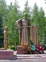Мемориал в память о земляках, погибших во время Великой Отечественной войны 1941-1945 годов, Советская улица