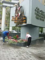 Стела "Слава борцам за честь свободу и независимость нашей Родины", бульвар Маршала Рокоссовского