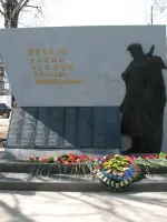 Памятник погибшим односельчанам в п.Тимирязевский Челябинской области, 8 Марта