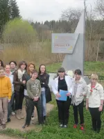 Воинское захоронение-памятник, памятный знак Зайцеву Н.Ф., Рябиновая улица