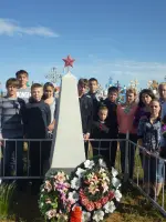 
        Памятник девушкам-зенитчицам, Россия, Астраханская область, Харабалинский район