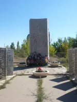 Героям, павшим в боях за Родину, Россия, Волгоградская область, Светлоярский район, село Райгород, улмца Савенкова