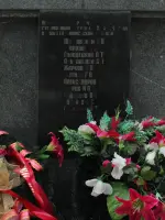 Памятник рабочим клинского стекольного завода, погибшим в Великой отечественной войне 1941-1945 г., улица Гагарина