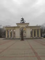 Мемориальная Арка «Ими гордится Кубань», Россия, Краснодар, Центральный микрорайон, Красная улица
