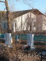 Братская могила советских воинов, погибших в 1942-1943гг. в период Сталинградской битвы, Россия, Волгоградская область, Ленинский район, село Маляевка