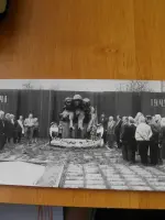 Памятный камень павшим в боях за Родину работникам завода "Эмитрон" 1941-1945 годов, Нахимовский проспект