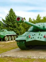 Аллея славы. Образцы боевой техники, улица Ленина