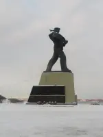 Памятник Героям-Североморцам, защитникам Заполярья, улица Сгибнева