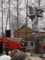 Памятник воинам, павшим в Великой Отечественной войне, Трактовая улица