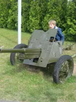 Военно-мемориальный комплекс «Курган славы», Мемориальное кладбище
