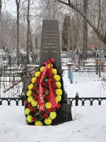 Памятник «Доблестным советским воинам, павшим за свободу и независимость нашей Родины в 1941-1945 годах», проезд Маршала Конева
