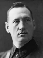 Генерал М.Г.Ефремов, улица 7 Ноября
