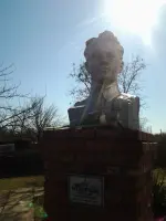 Памятник Герою Советского Союза Г. Т. Мещерякову, Россия, Ставропольский край, Изобильненский район, станица Новотроицкая