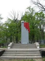 Братская могила на Усовой горе, Р-186