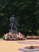 Памятник-мемориал «Воинам-разведчикам», парк Победы