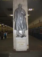 Памятник Герою Советского Союза Кузьмину Матвею Кузьмичу, Измайловское шоссе